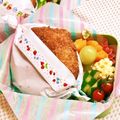 mayumioga's cooksnap of when they made ★簡単絶品カレーパン★.