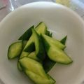 クックOM8NH7☆'s cooksnap of when they made シンプル！きゅうりの浅漬け.