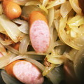 chulita5's cooksnap of when they made たっぷり玉ねぎとウインナーのめんつゆ炒め.