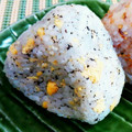 SP♪'s cooksnap of when they made 炒り卵と赤しそのおにぎり.