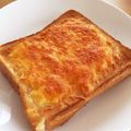 MManzsimsc's cooksnap of when they made 高カロリー注意⚠簡単チーズエッグトースト.