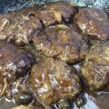 yokotantan's cooksnap of when they made ソースが絶品♥煮込みハンバーグ.