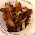 pitako1982's cooksnap of when they made 牛肉と冷凍フライドポテトのめんつゆ炒め.