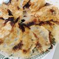 LimeLunch's cooksnap of when they made ジューシー♪パリパリ♡本格羽根つき餃子.