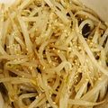 pollypolly657's cooksnap of when they made レンジで簡単✩モヤシのナムル.