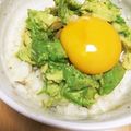 ﾓﾓ娘's cooksnap of when they made .＊アボカド卵かけごはん＊ﾟ.
