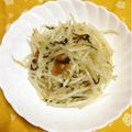 ぽぽきゅ's cooksnap of when they made 梅ぇ～♡♥塩昆布ｄｅもやしの和え物.