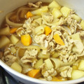 ミニ子ちゃん's cooksnap of when they made 定番肉じゃが！切って煮るだけ☆.