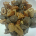 pucyipan's cooksnap of when they made こんにゃくとチクワの煮物 簡単 常備菜.