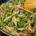 MK58's cooksnap of when they made 豚とじゃがいもとピーマンの中華炒め.