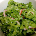 しずのんママ's cooksnap of when they made ゴーヤとカニカマの和え物.