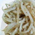 キャラメグ♪'s cooksnap of when they made あと１品★簡単おいしいもやしのナムル.