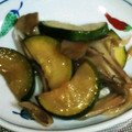 のえもゆ's cooksnap of when they made 簡単！ズッキーニと舞茸の麺つゆ炒め.