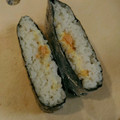 せつせつせつ's cooksnap of when they made 裏技！おにぎらずを簡単綺麗に切る方法。.