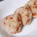 ＊ＫＹＯ＊'s cooksnap of when they made 小エビ×かつお節×ゴマの醤油おにぎり.