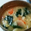 yukky☆mama's cooksnap of when they made 簡単♪野菜たっぷりコンソメスープ.