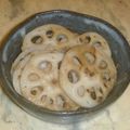 砧の渓流釣師's cooksnap of when they made シンプルに塩コショウで♪素揚げれんこん.