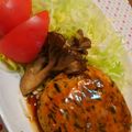 みっちゃん829's cooksnap of when they made 簡単★ひじきと葱の鶏挽肉照焼つくねバーグ.