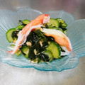 かぁあ♪'s cooksnap of when they made きゅうりとわかめとツナの酢の物☆.