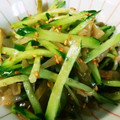 torisantom's cooksnap of when they made すぐつまみ　きゅうりとザーサイの和え物.