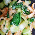 クックR2Y0K1☆'s cooksnap of when they made 簡単＊ちんげん菜とちくわのオイマヨ炒め.