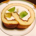 びわのすけ's cooksnap of when they made 簡単なチーズ風味ロールケーキ.