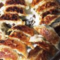 しっぽこ♪'s cooksnap of when they made パリッパリの極薄羽根餃子の焼き方♪.
