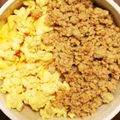 ハリネズミYK's cooksnap of when they made 簡単★二色丼.