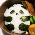 まいたけたろう's cooksnap of when they made 簡単すぐ！お弁当パンダのおむすび♪.