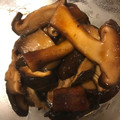 hinamamas's cooksnap of when they made 椎茸の佃煮 柚子胡椒で.