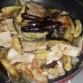toto18's cooksnap of when they made 卵黄とろり♪なすと豚肉のスタミナ丼.