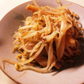 Emmabeagle's cooksnap of when they made キノコともやしの豆板醤炒め.