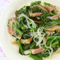 mmameco's cooksnap of when they made つるむらさきとしらたきのめんつゆバター.