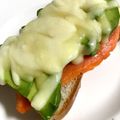 めるめるっちっち's cooksnap of when they made アボカド＆オニオン＆サーモントースト♬.