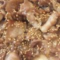 yurietti's cooksnap of when they made 簡単こってり こく旨 豚丼.