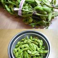 かこ☆かっちゃん's cooksnap of when they made 枝付き枝豆の切り方♪ストレスフリー♪.