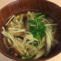 JackFruits's cooksnap of when they made きのことクレソンの味噌汁.