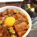 ゆりにゃん☆'s cooksnap of when they made まぐろ・アボカド・トマトの丼.
