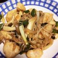 yoskomule's cooksnap of when they made 鶏胸肉とキノコの甘辛炒め.