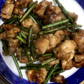 まゆまルイ's cooksnap of when they made 鶏肉とにんにくの芽のバターしょうゆ炒め.
