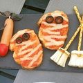 jinmi♪'s cooksnap of when they made 簡単ミイラのピザトーストを４つの材料で.