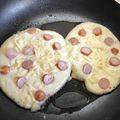 こま1018's cooksnap of when they made 朝食★ベーコンとチーズのパンケーキ☆HM.