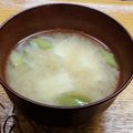 プルンバゴ's cooksnap of when they made 甘くて美味しい簡単玉ねぎと豆腐のお味噌汁.