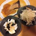 yunapi☆'s cooksnap of when they made 材料２つ！５分で！もやしとちくわの和え物.