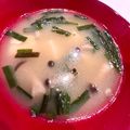 悠LOVE航's cooksnap of when they made ニラ&豆腐としめじのお味噌汁.