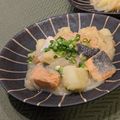 Dellaたん's cooksnap of when they made 道産子の味?☆ほっこり鮭じゃが♪石狩鍋風.