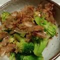 トンも's cooksnap of when they made 息子が好きな ブロッコリー おかか醤油.