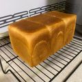 マリコねぇ's cooksnap of when they made 山型食パン＆角食パン（生地作りはHBで）.