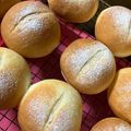 ベッキー母ちゃん's cooksnap of when they made 米粉入り丸パン.