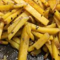 ふわりぃ★'s cooksnap of when they made ☆さつまいものはちみつきんぴら☆.